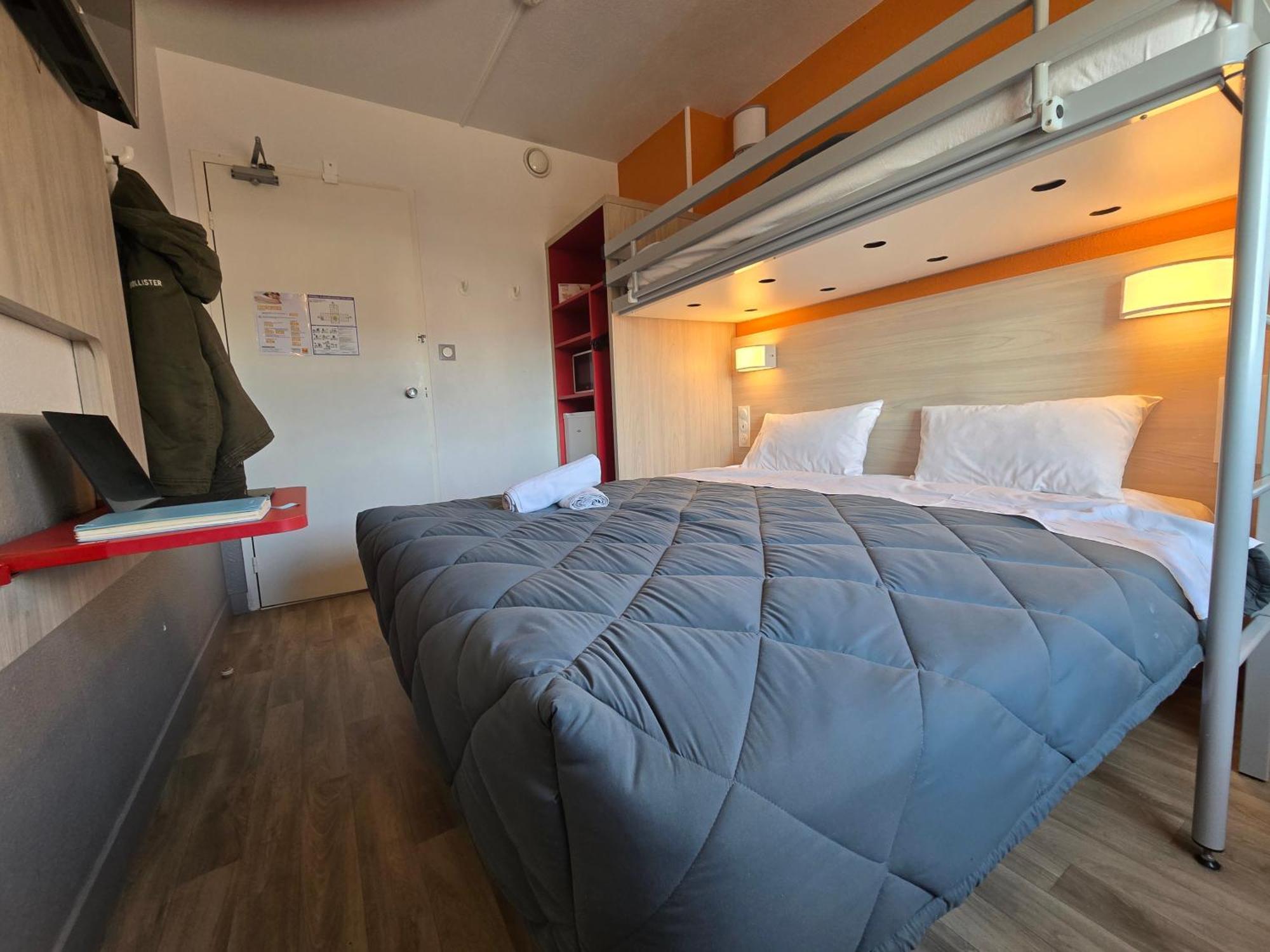 Premiere Classe Lyon Бено Экстерьер фото